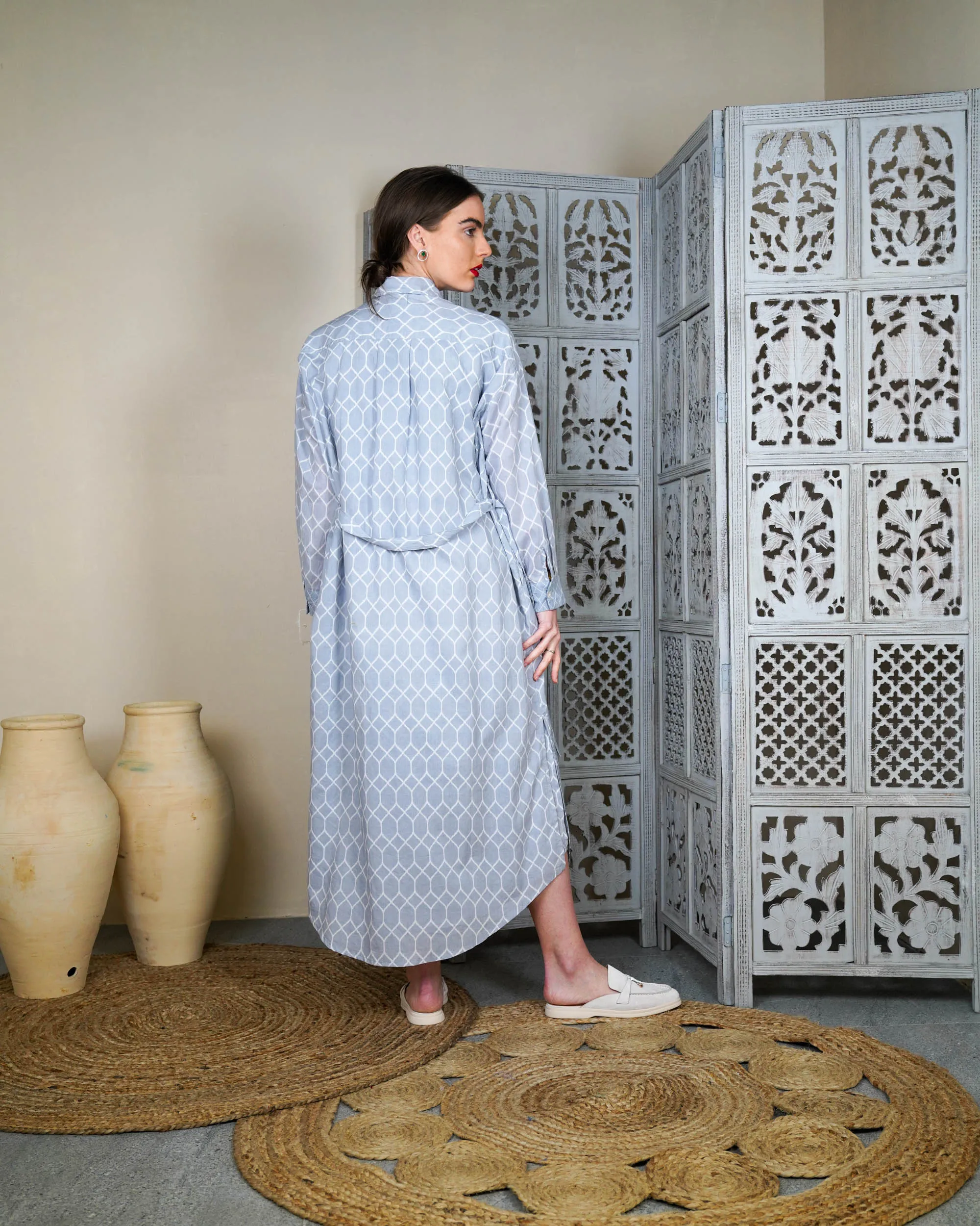 Collar Style with embroidered pocket and waist belted long sleeves with cuff embroidered cotton kaftan 2996 - قفطان