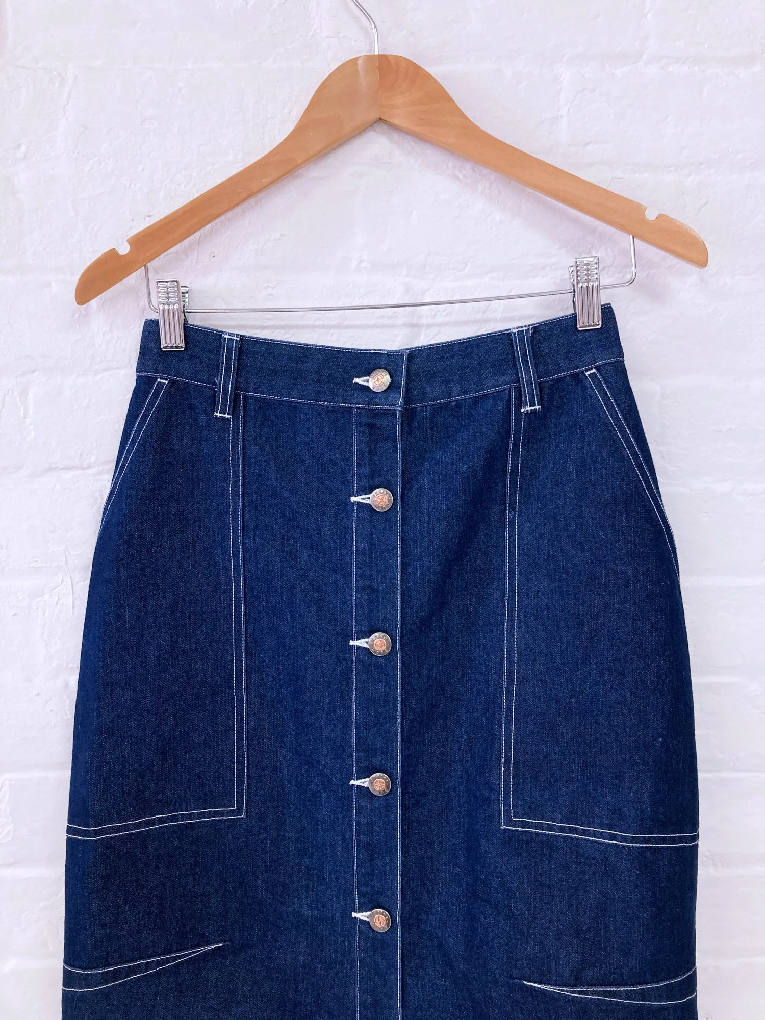 Dexter Wong 1990s topstitched indigo denim carpenter-style maxi skirt - S