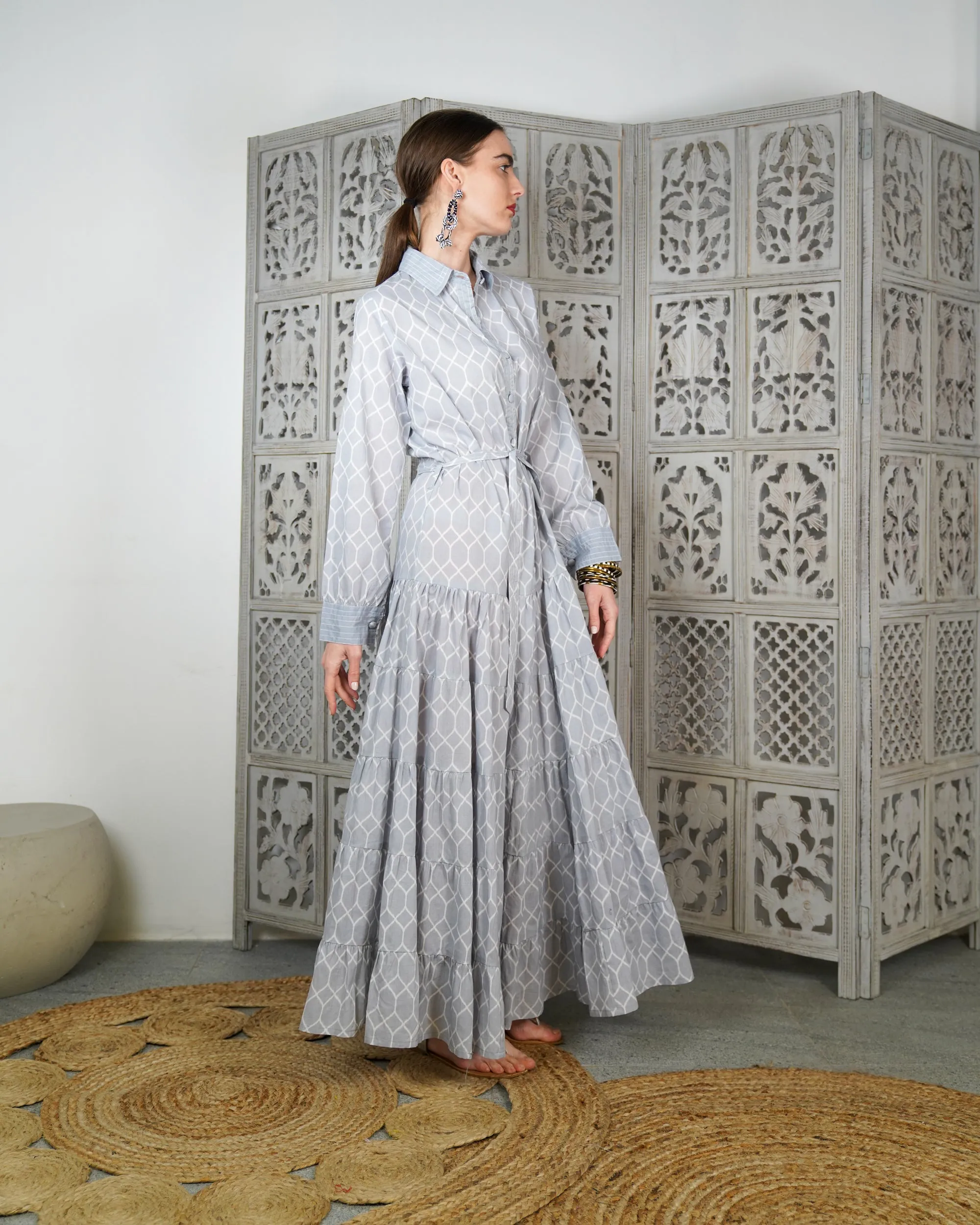 Embroidered collar with front stylish buttons and waist belted with gathered design cotton kaftan 2624 - قفطان