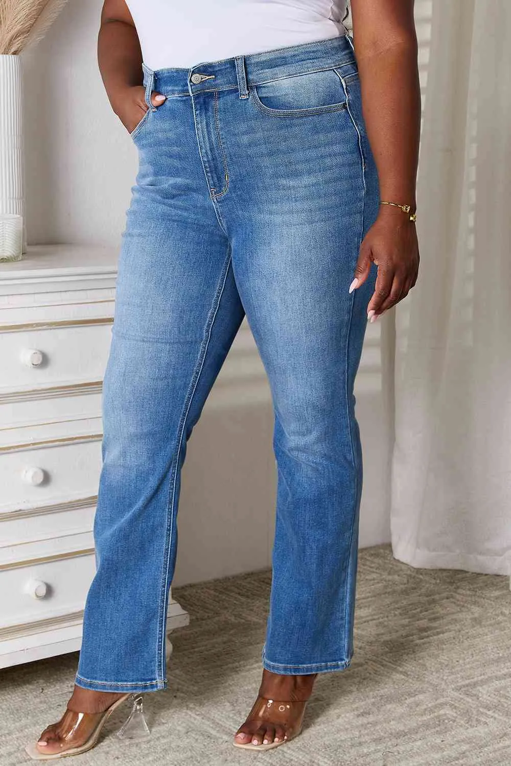 Judy Blue, High Waist Classic Contrast Wash Bootcut Jeans