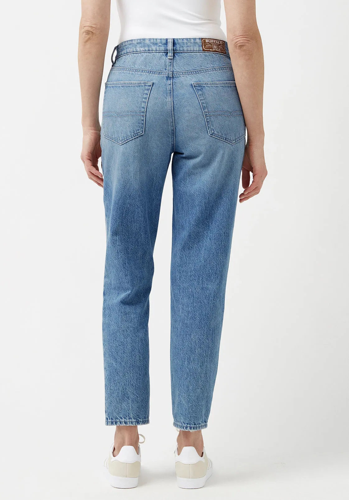 Margot Mom Jeans in Broken-in Wash - BL15903